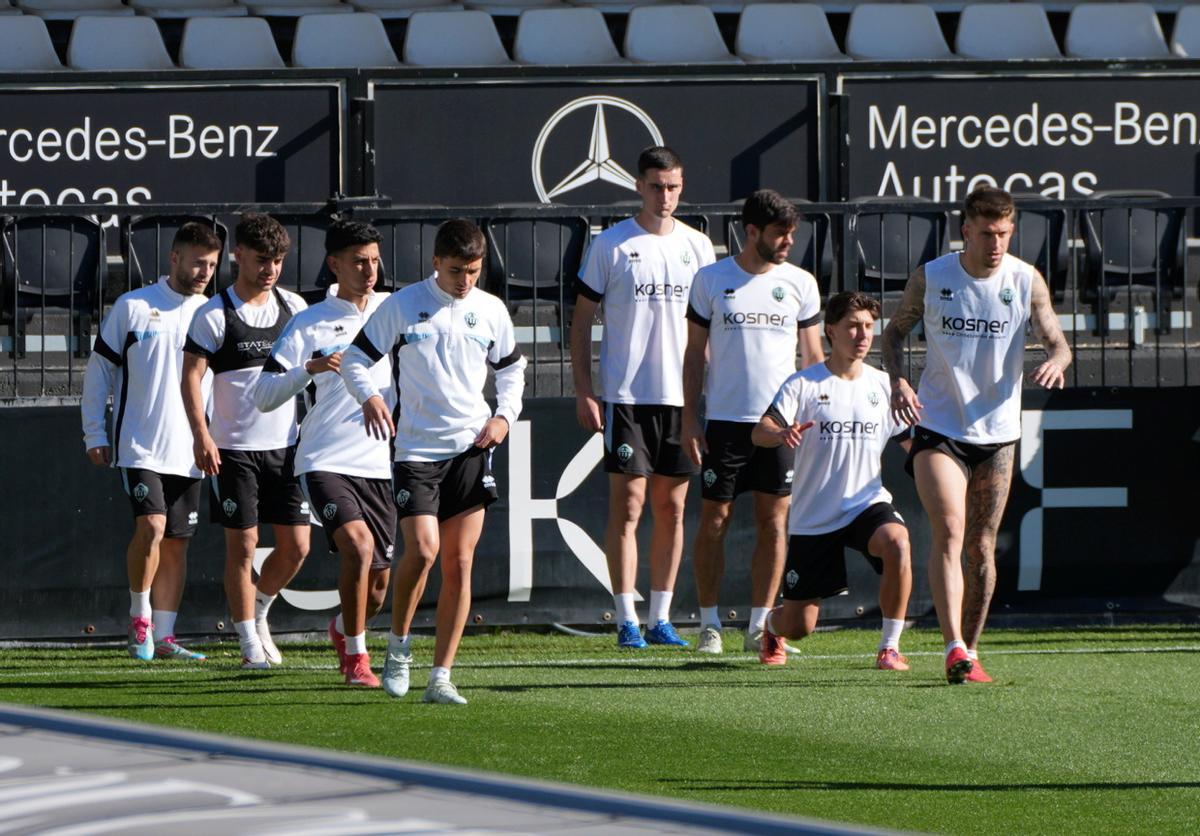 ¡Atención máxima! El entrenamiento previo en el SkyFi Castalia antes del Castellón-Almería