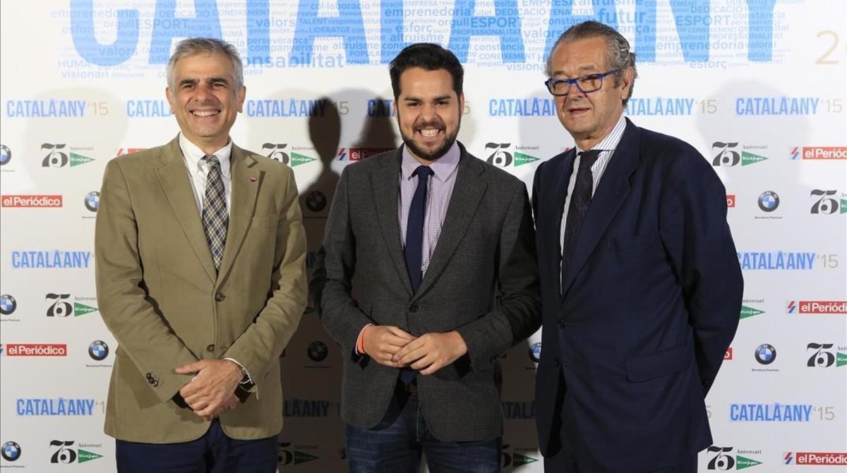 Carlos Carrizosa y Fernando de Páramo, de Ciutadans, junto a Luis Conde, de Seeliger y Conde.