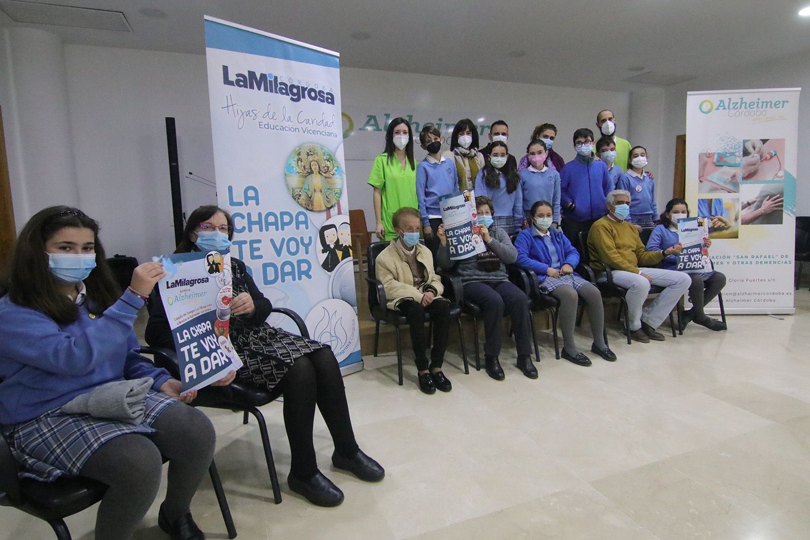 El colegio La Milagrosa vuelve a "dar la chapa" para ayudar a Alzhéimer Córdoba