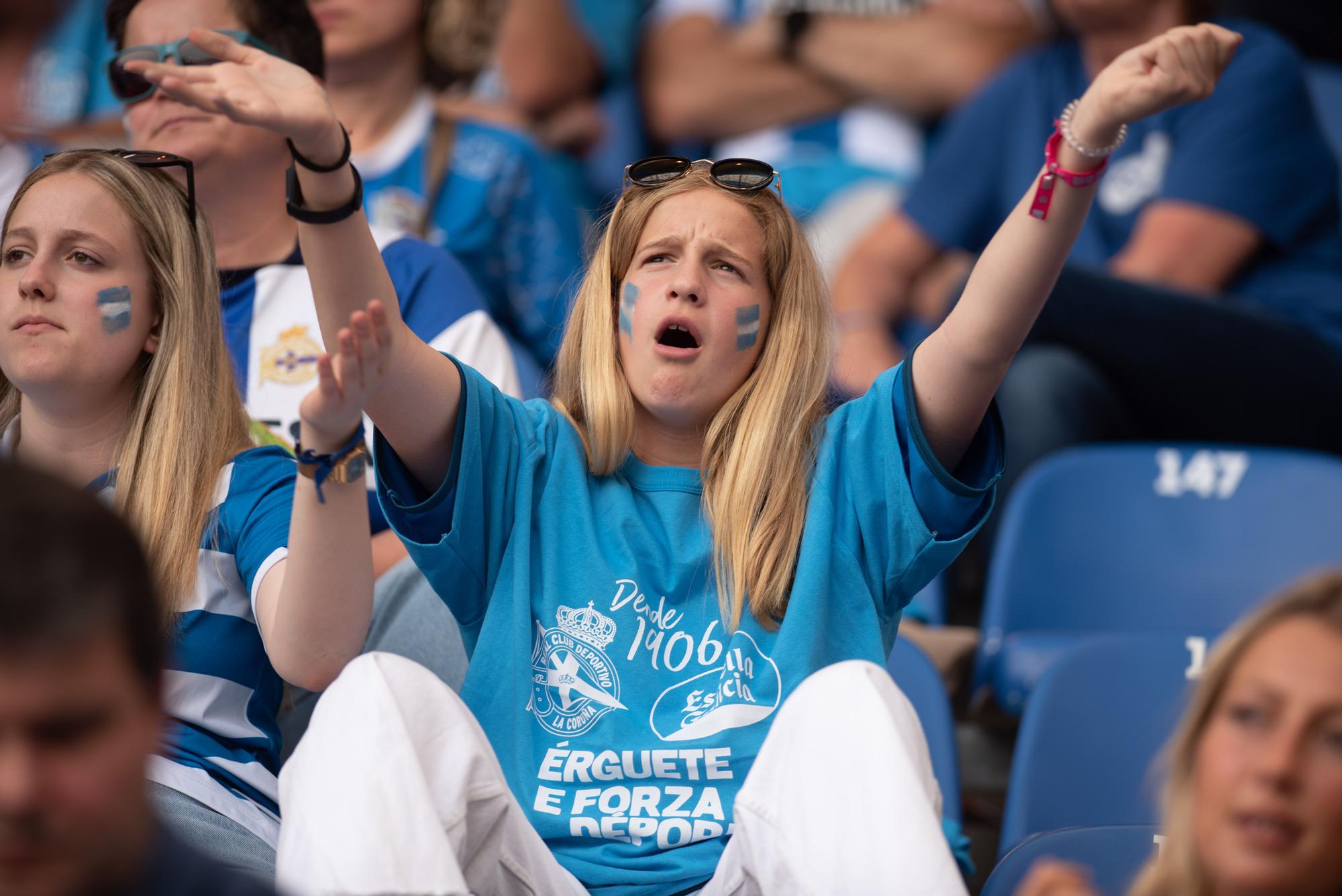 A Coruña marca en Riazor la mejor entrada en la historia de Primera RFEF con 28.828 espectadores