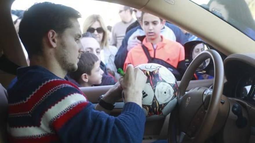 Piatti estará mínimo un mes de baja y Nuno remodelará el equipo para la Copa