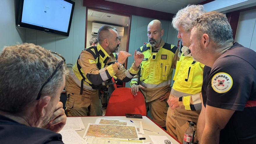 El incendio de la Vall d'Uixó contiene el crecimiento, pero preocupa el humo: "No hay que bajar la guardia"