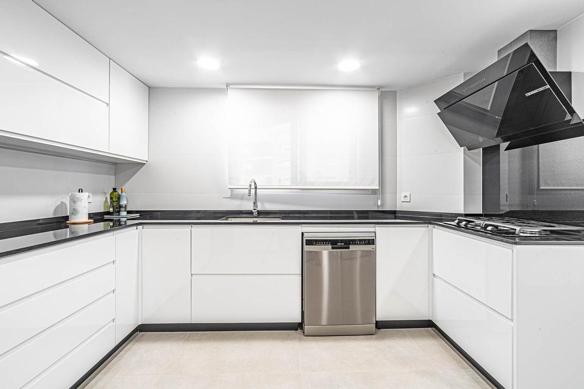 Expofusta crea cocinas y muebles adapatadas a las necesidades de sus clientes.