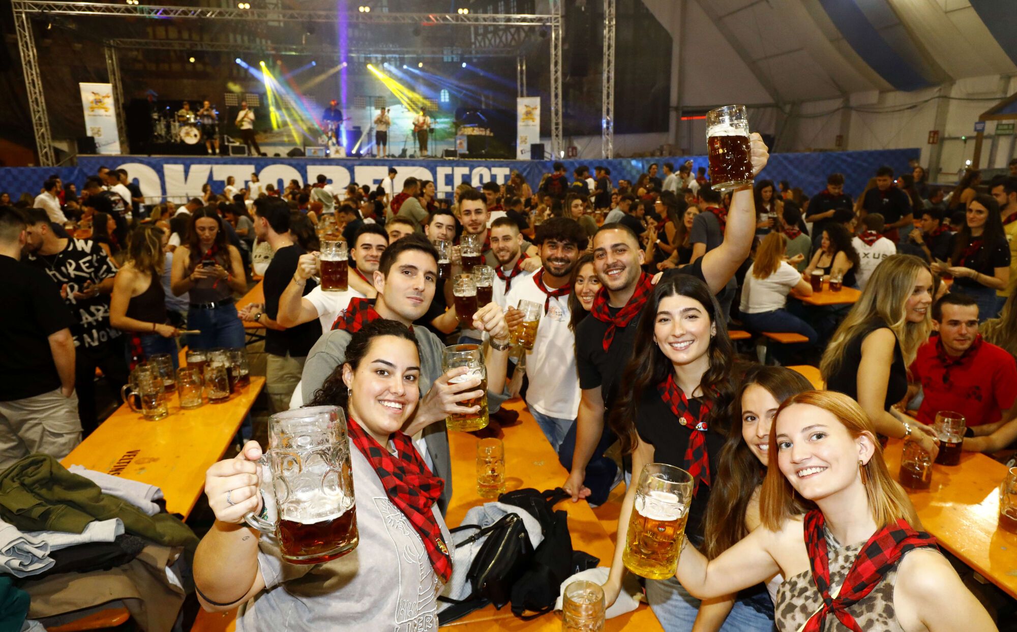 FIESTAS DEL PILAR V2025, OKTOBERFEST FIESTA DE LA CERVEZA EN EL RECINTO FERIAL DE VALDESPARTERA