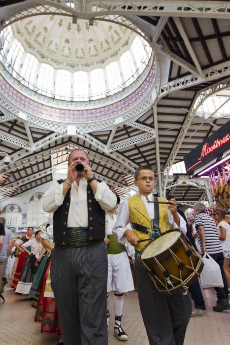 Dansaes en el Mercat Central