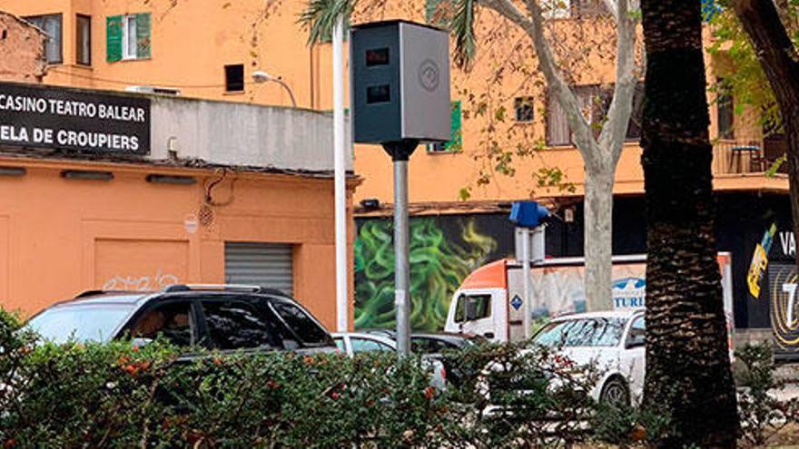 Erstmals werden Blitzer in Palma de Mallorca aufgestellt. Hier im Carrer Manacor.