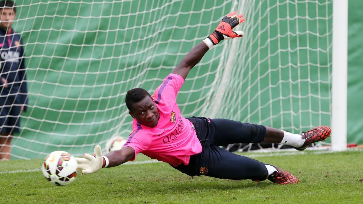 André Onana entrenando con el FC Barcelona