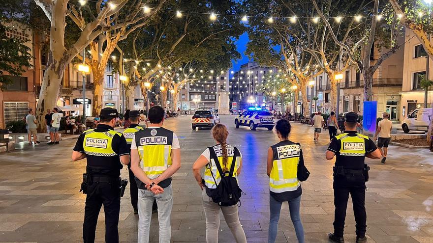 Un detingut per estrangeria i 26 denúncies en la segona nit de dispositiu a la Rambla de Figueres