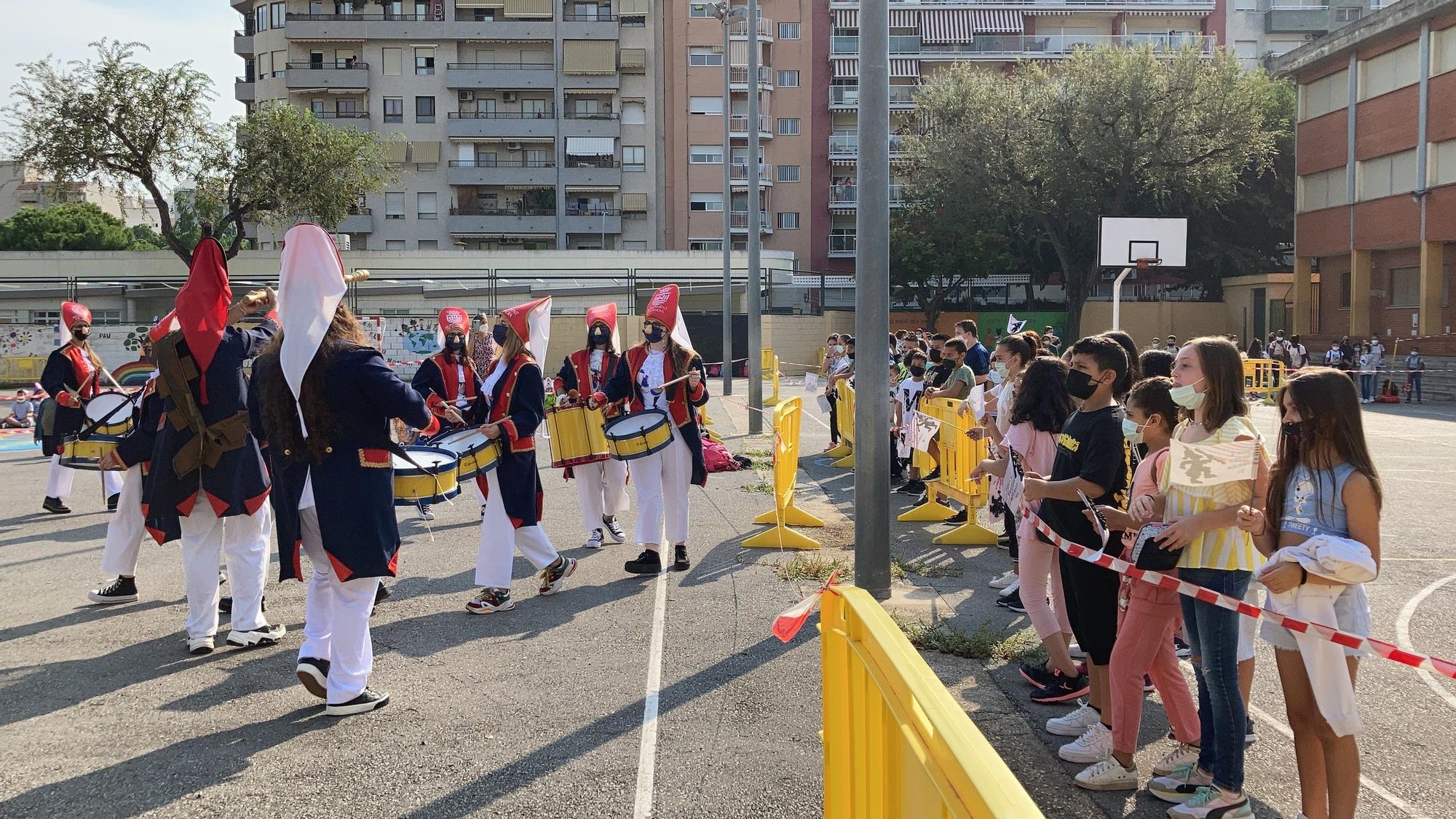 El Tio de la Porra de Gandia da la bienvenida a las fiestas