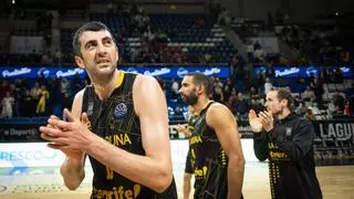 Un CB Canarias irreconocible salva los muebles y logra el pase a la siguiente fase