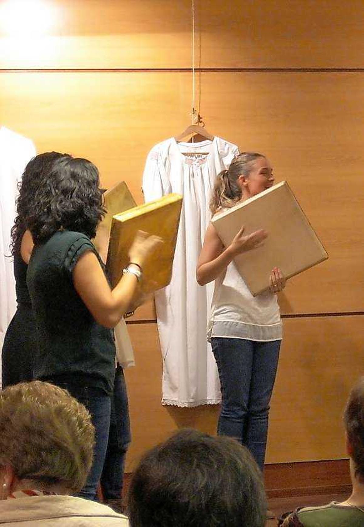 Componentes del grupo "San Félix", durante el concierto del viernes.