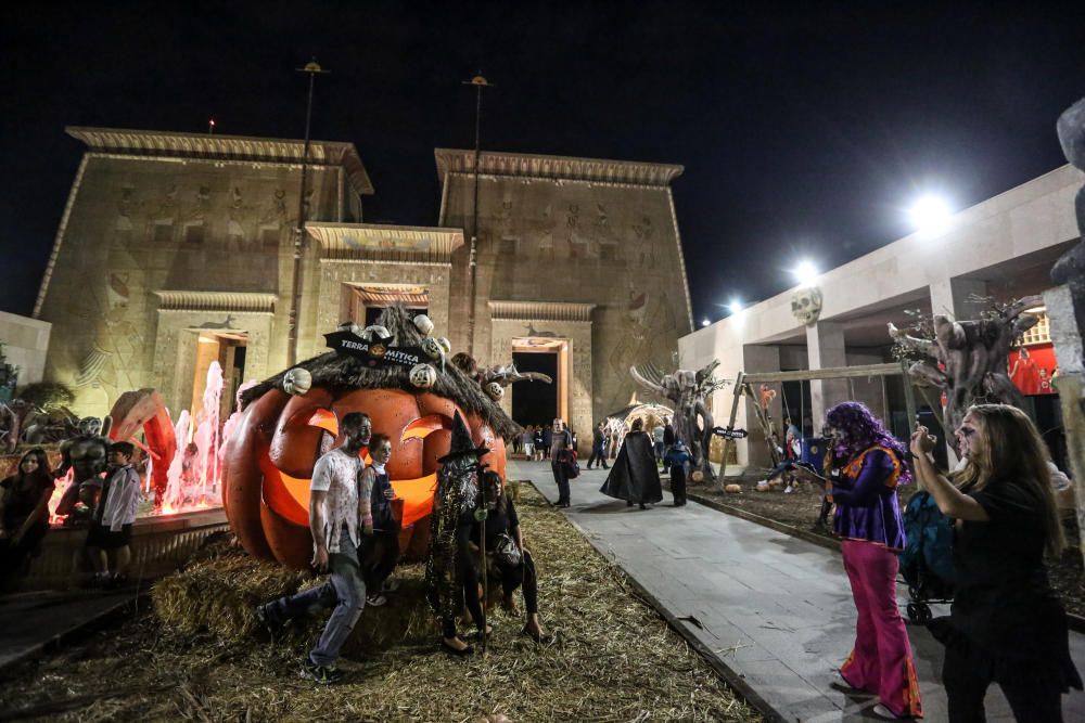 Noche de miedo en Terra Mítica