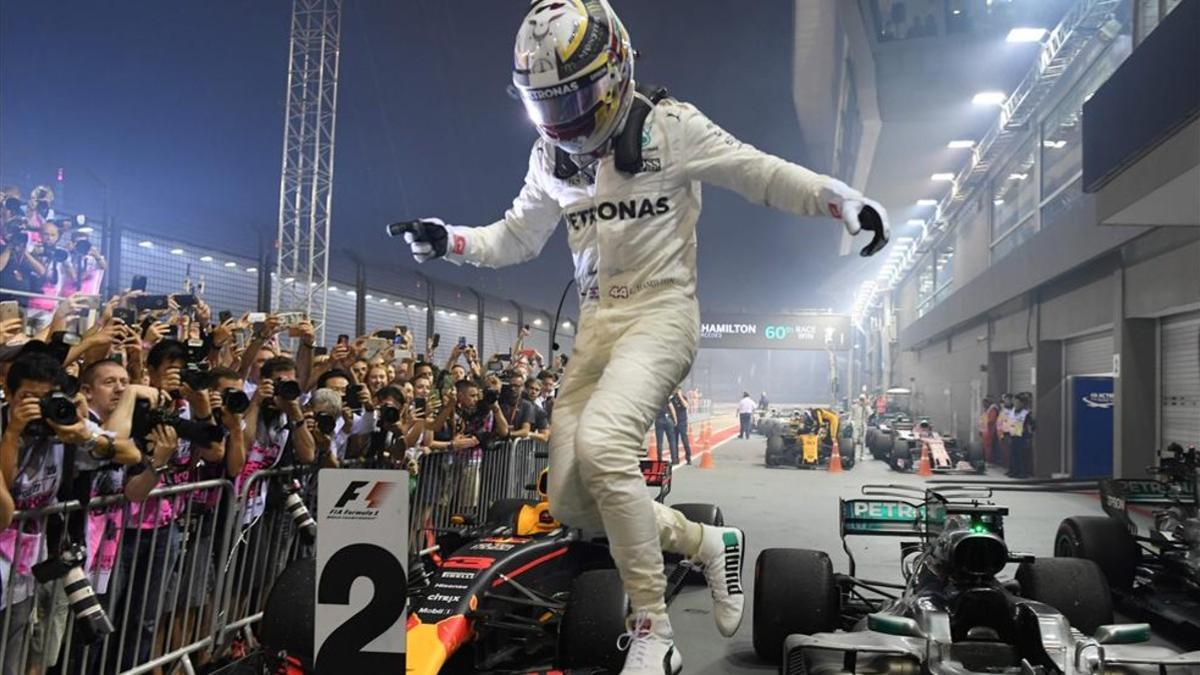 Hamilton ganó el año pasado en Singapur y llega líder