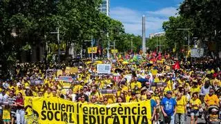 Miles de personas se manifiestan en Madrid y Barcelona en defensa de la educación pública