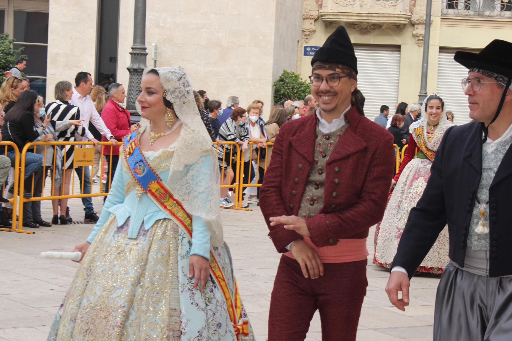 La fuerza de las Fallas en la Procesión de la Virgen (III)