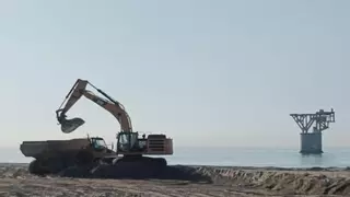 La polémica por las playas de Marbella marca el reinicio de la actividad política