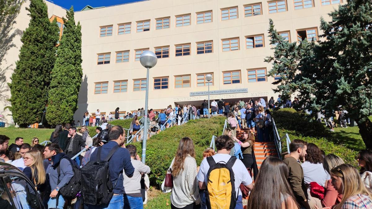 RTVE suspende el examen para periodistas por una filtración de las preguntas