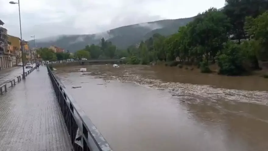 Riu Cardener al seu pas per Súria