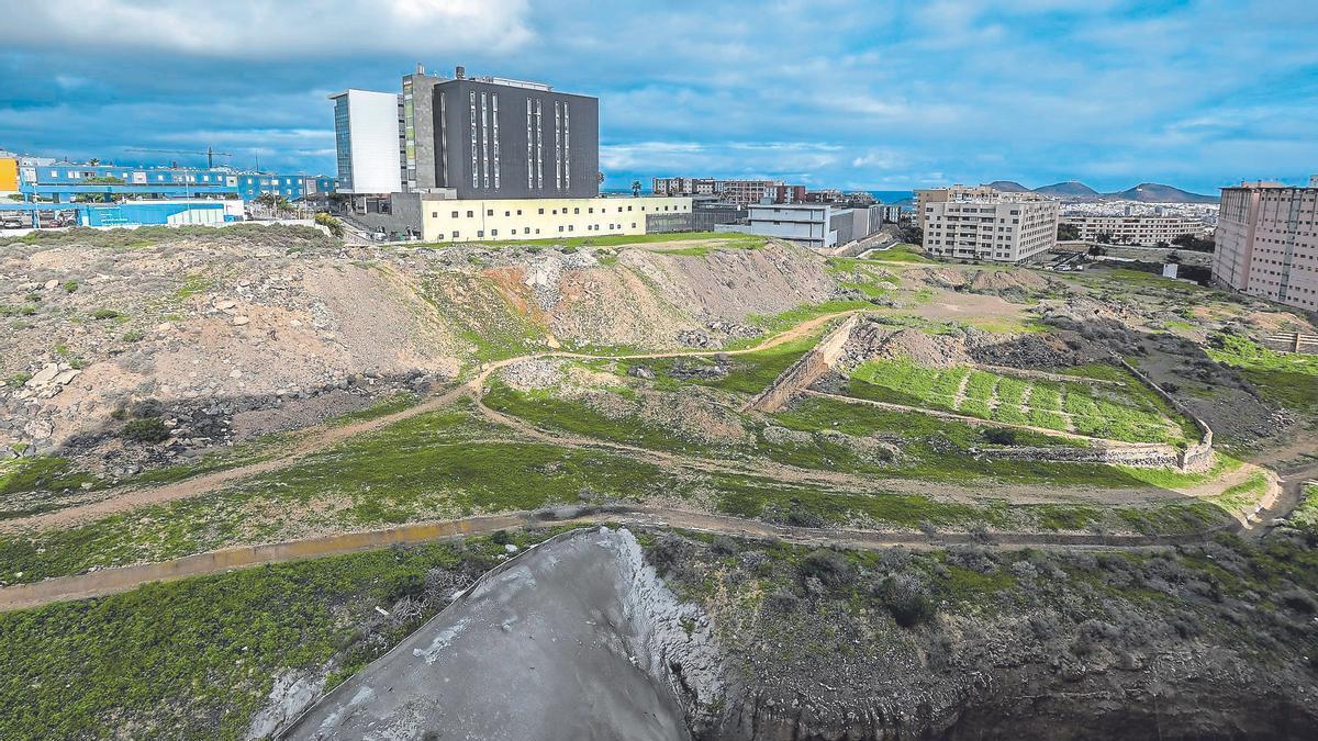 Solar en Las Torres con uso religioso y deportivo donde el Ayuntamiento de Las Palmas de Gran Canaria ya ha planteado 240 viviendas con el Cabildo.