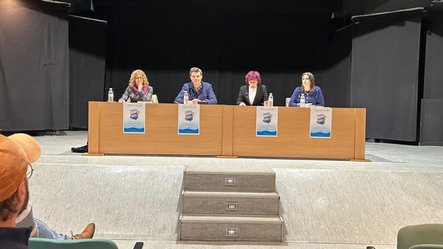 Por la izquierda, Belén López, Marcos Loredo, Mariluz Gutiérrez y Carmen Alonso. | N. M.