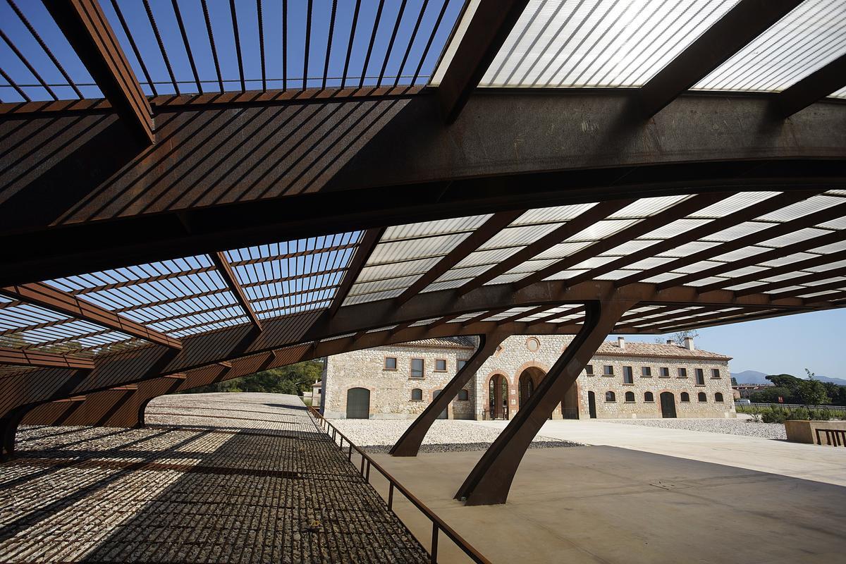 El Grup Peralada inaugura el nou celler dissenyat per RCR Arquitectes