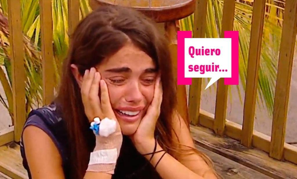 Violeta llorando cuando le dicen que se tiene que ir.