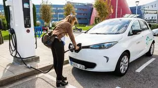 Las ciudades de la Gran Barcelona se adaptan al coche eléctrico: tendrán 102 electrolineras en 2024
