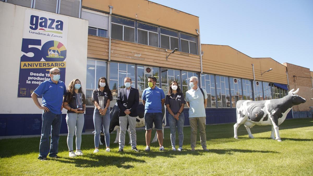 Presentación del patrocinio de Gaza al BM Zamora sénior femenino