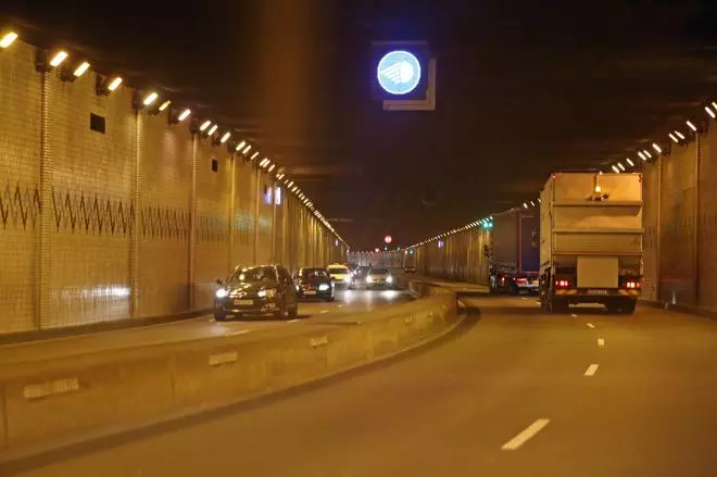 Vigo limita la circulación por el túnel de Beiramar tras la rotura de una arqueta
