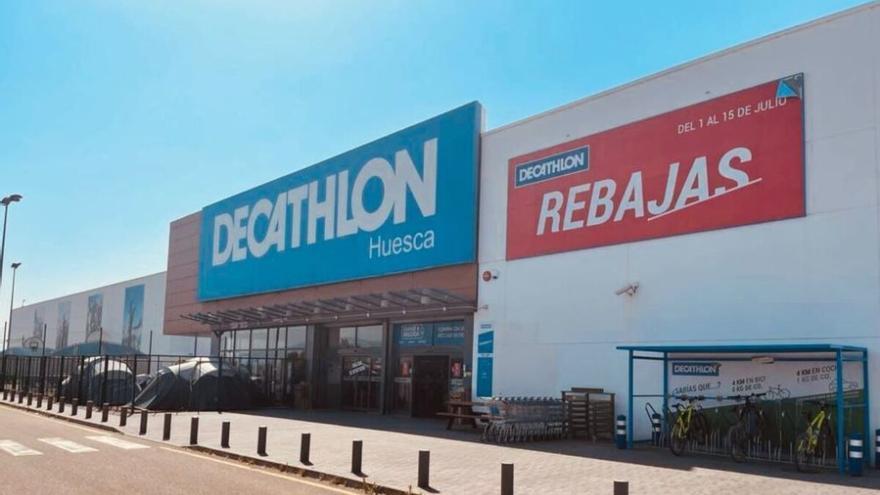 Decathlon oferta 16 puestos de trabajo en Huesca: estas son las especialidades