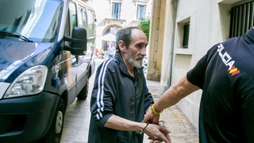 El acusado de matar a su hermano en Ibi acepta 10 años de cárcel