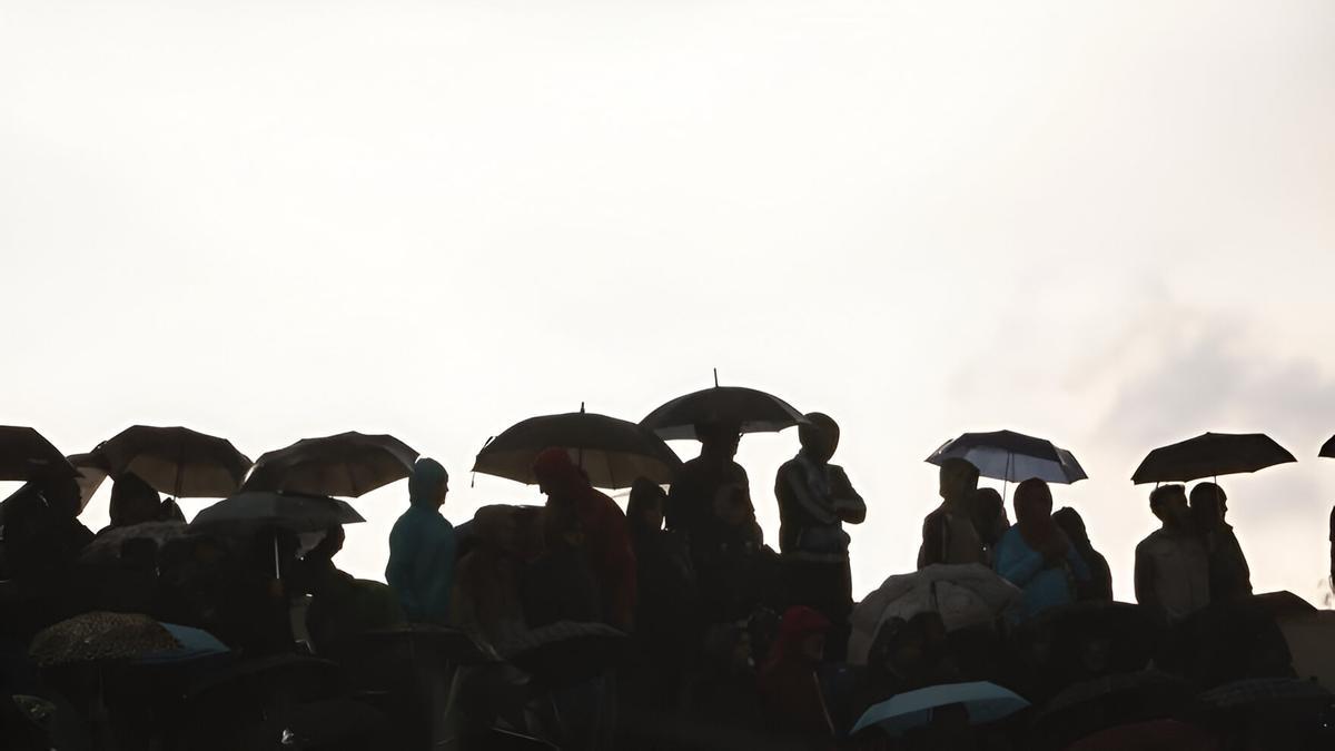 Las lluvias apagarán el sol, además de contar con vientos de elevada velocidad e incluso el comienzo de una bajada progresiva del termómetro.