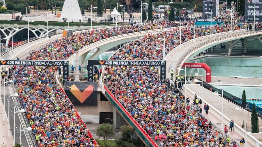 Imagen panorámica del Maratón de València en 2022. |