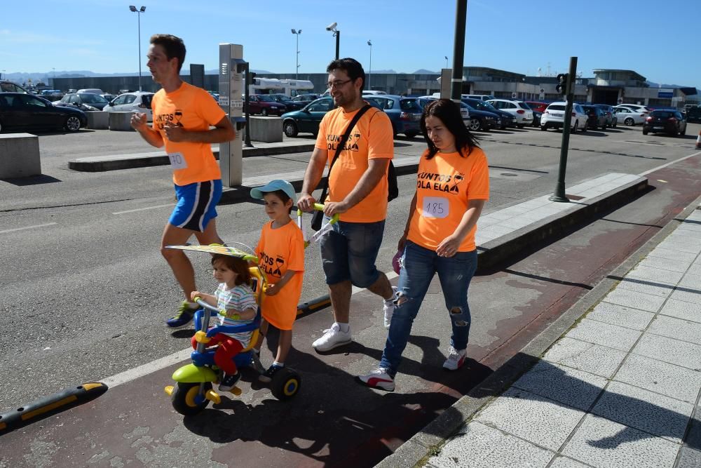 Marea naranja contra el ELA en Cangas