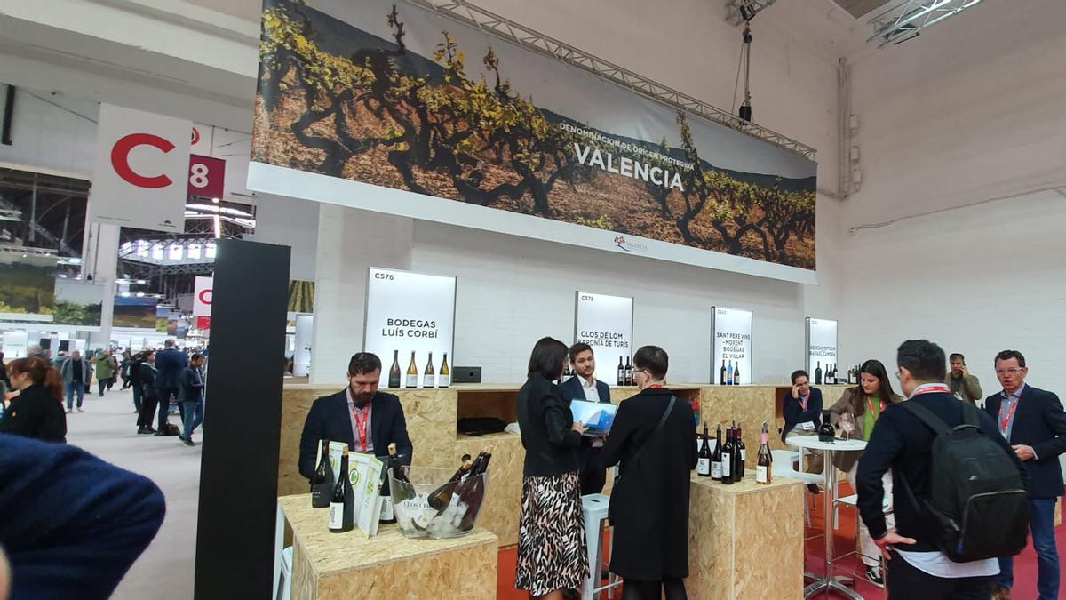 La DO Valencia estará representada por casi una veintena de bodegas.