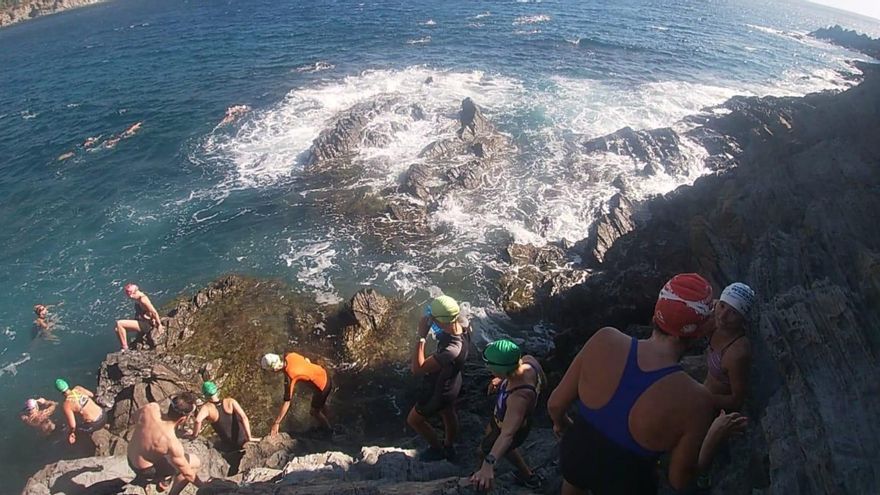 Tintoreres organitza una travessa de &quot;swimrun&quot; des de Portbou fins a Llançà