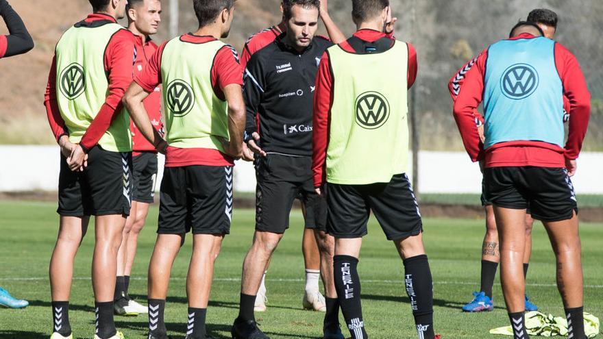 Rubén Baraja, durante un entrenamiento en El Mundialito.