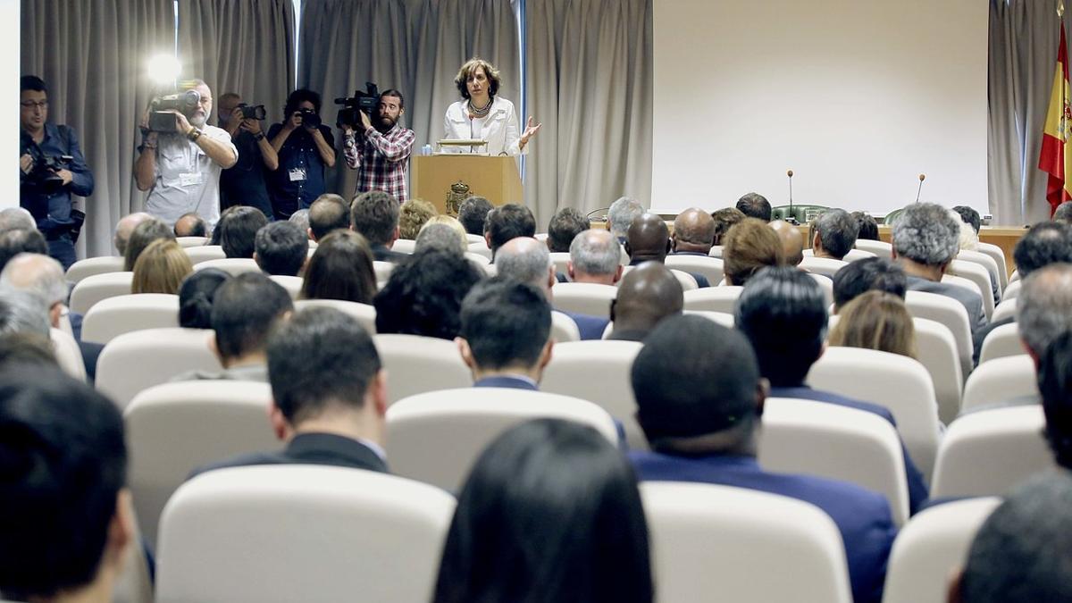 Irene Lozano, con los embajadores