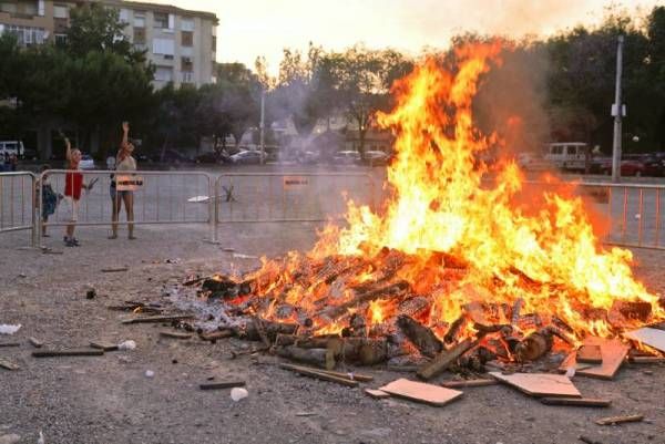 Hogueras de San Juan: tradición y fiesta en la noche del fuego