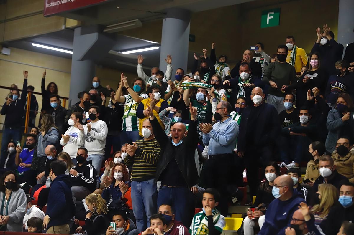 Las imágenes de la victoria del Córdoba Futsal ante el Burela