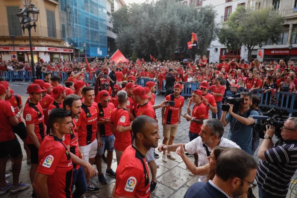 El Real Mallorca celebra el ascenso a Primera División