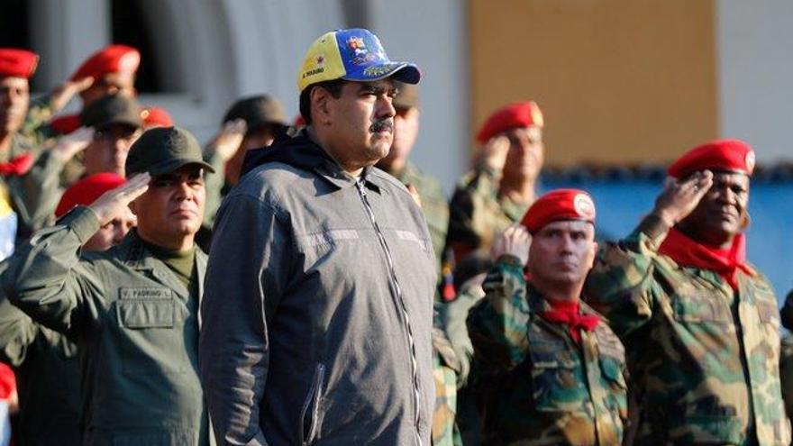 Maduro exige fidelidad a los militares y el número de muertos se eleva ya a cuatro