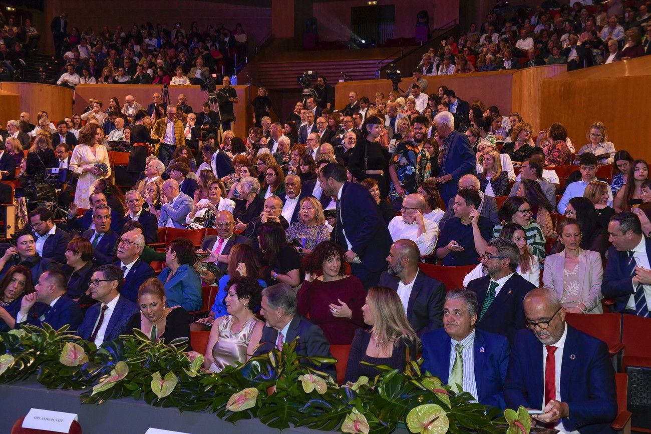 Entrega de Honores y Distinciones del Cabildo de Gran Canaria en su 110 aniversario