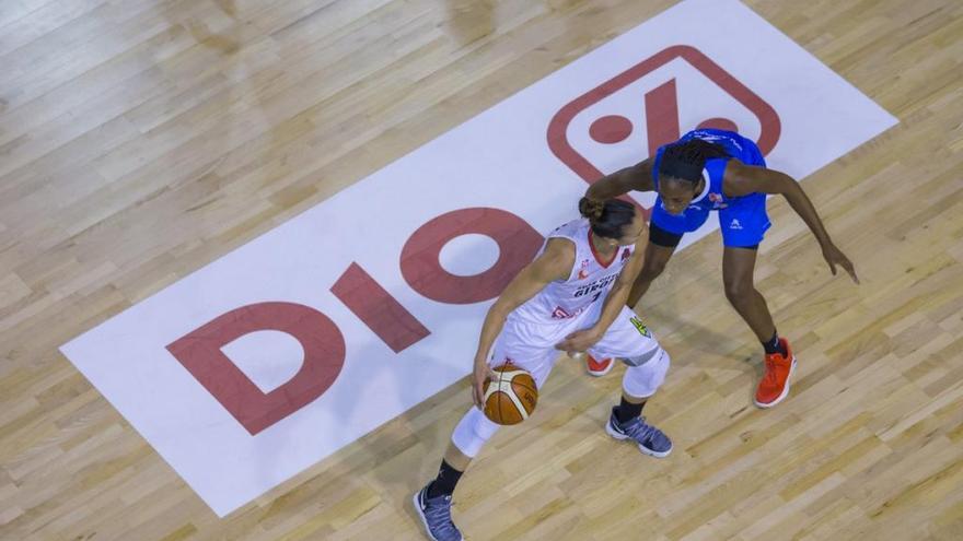 Derrota de l&#039;Uni en la final de la Supercopa