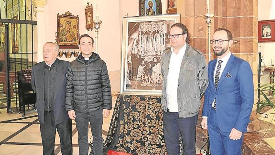 una bella estampa de ‘la dolorosa’ promociona la semana santa de pedro abad