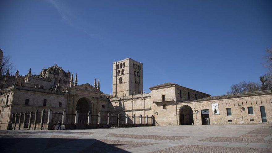 Vista de la Zamora monumental. Catedral.