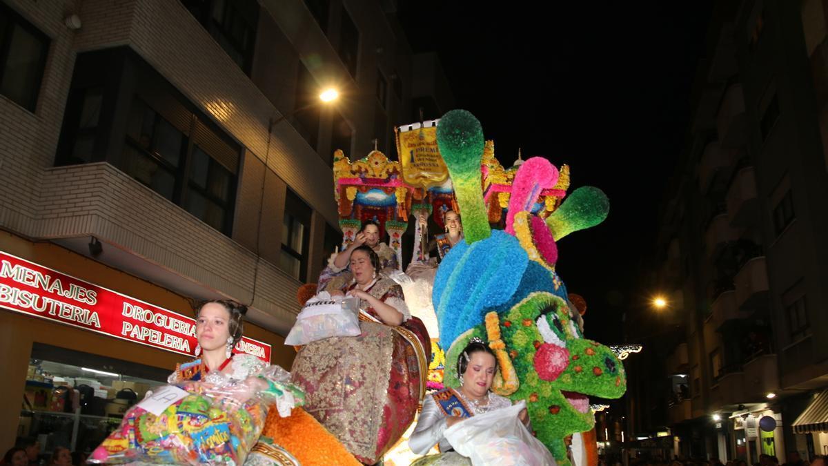 Así ha sido la Cabalgata del Ninot de Burriana 2026