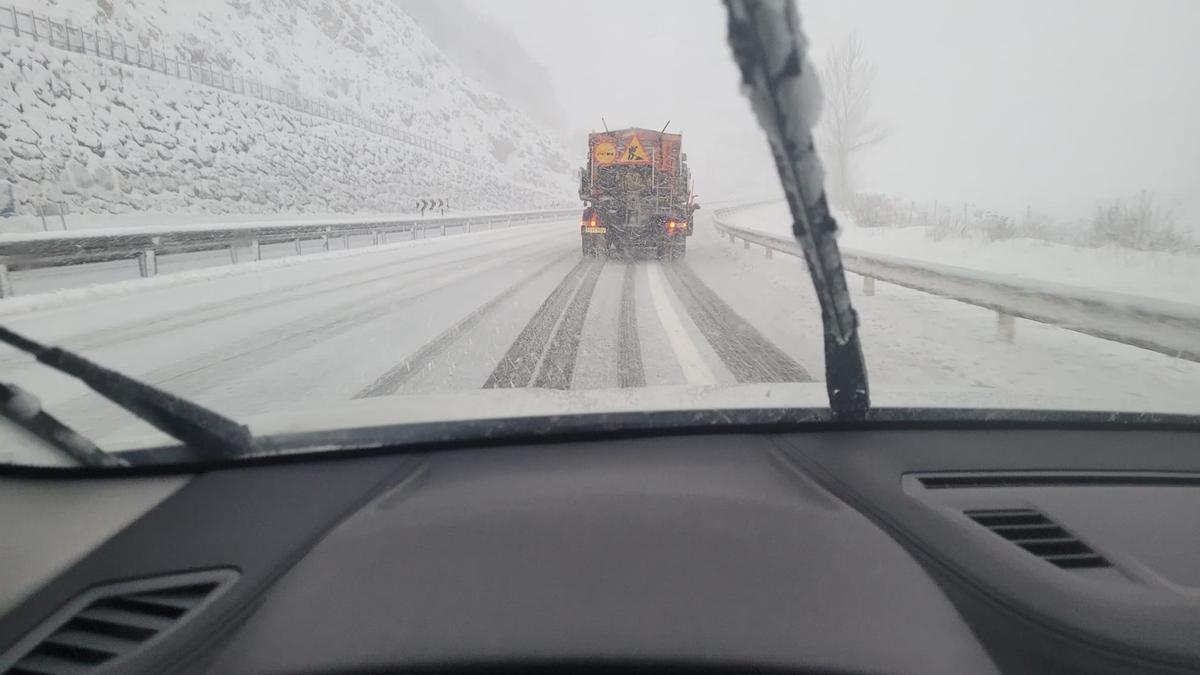 Así se circulaba por el Huerna esta mañana.