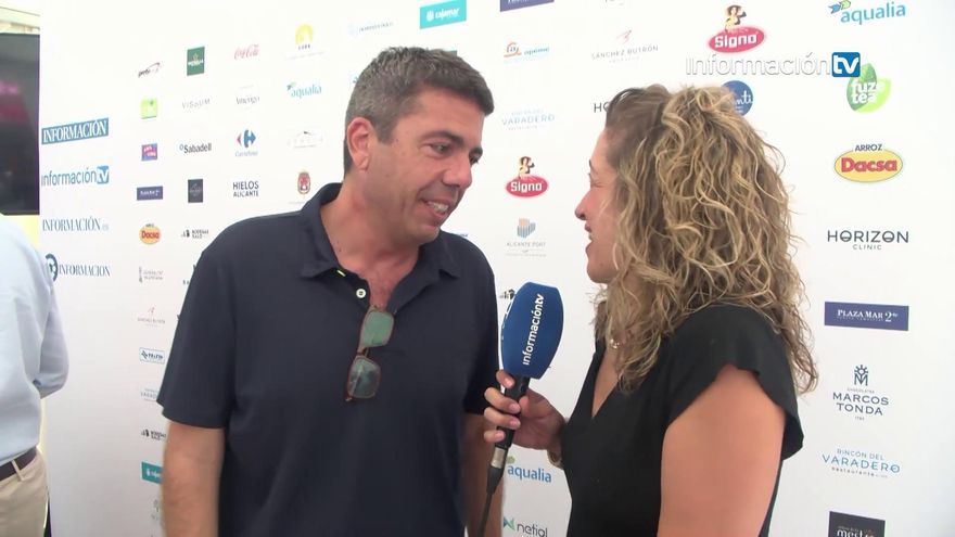 Carlos Mazón visita el Racó de Información TV en Luceros