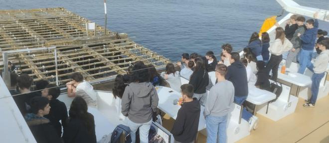 Ensayo general en los catamaranes para Semana Santa